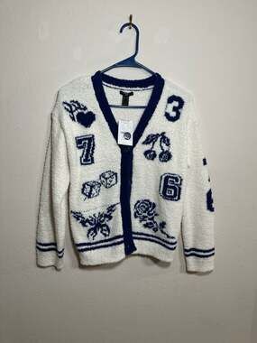 Forever 21 | Shirts & Tops | Forever 2girls Knit Sweater Love